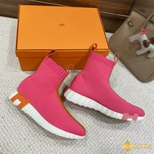 hình ảnh Giày boot màu đỏ Hermes nam CKH4173