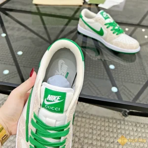 hình ảnh Giày sneaker Gucci x Nike CKGC241026