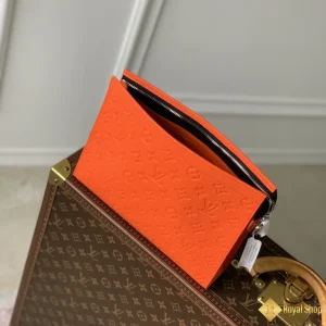 hình ảnh Túi clutch LV nam Pochette Voyage MM cam M61692