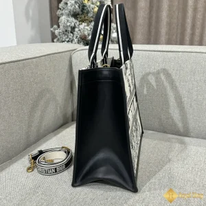 hình ảnh Túi nữ Dior Book Tote black M1325