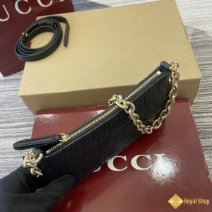 hình ảnh Túi xách Gucci nữ GG Emblem mini ‎815278 AAEEM 1000