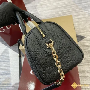 mẫu Túi nữ Gucci GG Emblem small 815255 AAEEM 1000