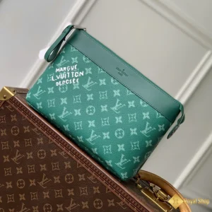 shop bán Túi LV clucht nam cầm tay Pochette Voyage Souple xanh lá M12665