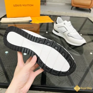 sự tinh tế Giày LV nam sneaker Run Away CKL41258