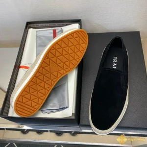 sự tinh tế Giày Prada nam loafer CKP4357