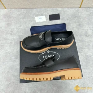 sự tinh tế Giày Prada nam loafer CKP4389