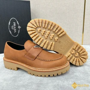 sự tinh tế Giày Prada nam loafer nâu vàng CKP4390