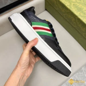 sự tinh tế Giày Sneaker Gucci nam Chunky CKG430109