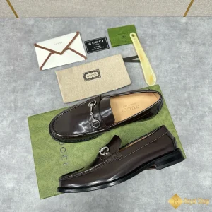 sự tinh tế Giày loafer Gucci nam CKG241028