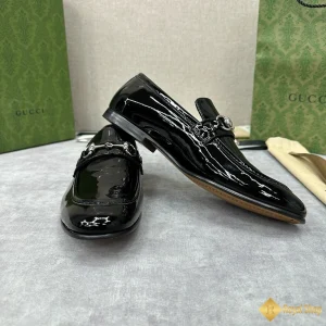 sự tinh tế Giày loafer Gucci nam CKG241039