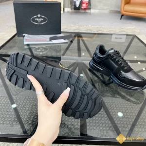 sự tinh tế Giày sneaker Prada nam Prax màu đen 01 CKP41482