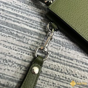 sự tinh tế Túi Clutch Gucci nam GG Marmont xanh lá 475317