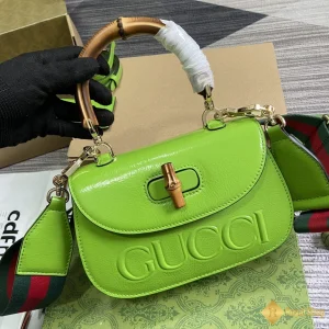 sự tinh tế Túi nữ Gucci Bamboo 1947 màu xanh lá 675797