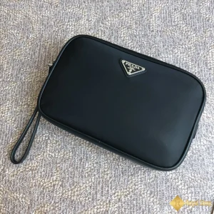 Túi Clutch Prada nam cầm tay da Re-Nylon màu đen 2NE007 Hà Nội