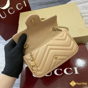 Túi Gucci nữ GG Marmont mini 476433 được làm thủ công