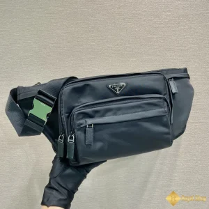 Túi nam Prada bao tử da Re-Nylon belt bag màu đen 2VL003