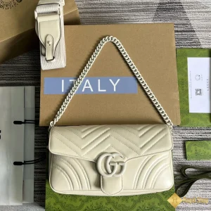 Túi nữ Gucci GG Marmont màu trắng 734814