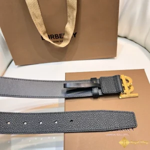 cận cảnh Thắt lưng Burberry nam 3.5cm YA41278