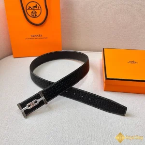 cận cảnh Thắt lưng Hermes nam vân da rắn 3.8cm YAH401345