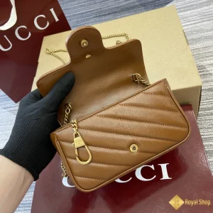 cận cảnh Túi Gucci nữ GG Marmont mini màu nâu 476433