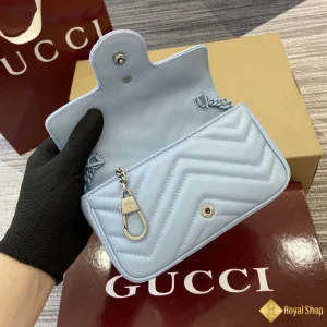 cận cảnh Túi nữ Gucci GG Marmont mini xanh da trời 699757