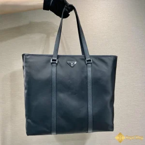 chất liệu Túi Tote Prada nam Re-Nylon and Saffiano màu đen 2VG112