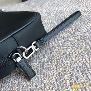 cùng ngắm Túi Clutch Prada nam da Re-Nylon và Saffiano 2NE007