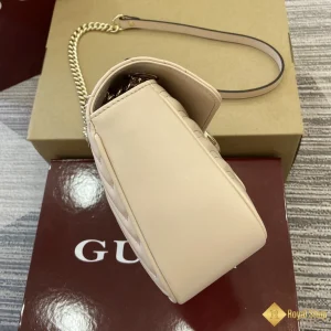 cùng ngắm Túi nữ Gucci GG Marmont mini màu be 446744