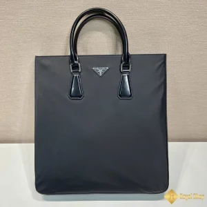 địa chỉ mua Túi Tote Prada nam Re-Nylon màu đen 2VG115