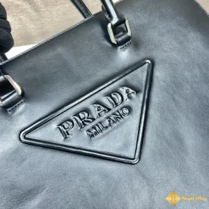 địa chỉ mua Túi Tote Prada nam màu đen 2VG084