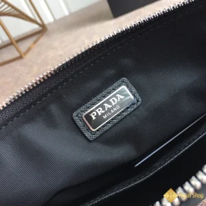 mẫu Túi Clutch Prada nam cầm tay da Re-Nylon và Saffiano 2NH006