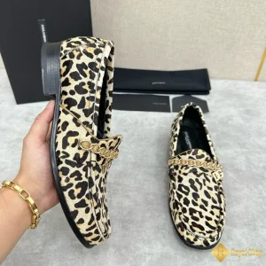 Giày Dolce & Gabbana loafer Ariosto da báo CKD51017 được làm thủ công