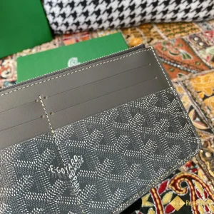 Ví Goyard Insert Louise HA8001 2024