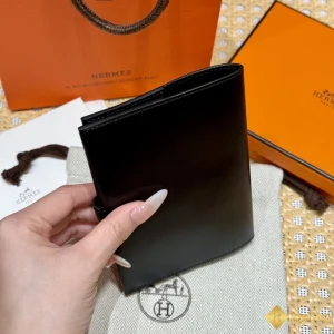 Ví Hermes R.M.S. PAssport đựng hộ chiếu THM7000 2024