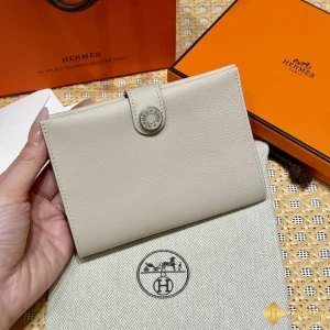 Ví Hermes R.M.S. PAssport đựng hộ chiếu THM80010