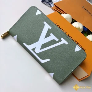 Ví dài LV nữ Micro Pochette Zippy màu xanh M67550