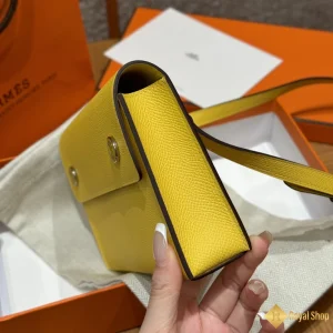 Ví dài nữ Hermes Snap có dây đeo THM5000 mới