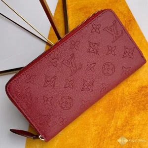 Ví nữ LV Monogram Zippy màu đỏ M52428