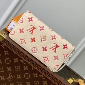 cận cảnh Ví LV nữ Zippy Monogram M83505