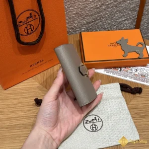 cận cảnh Ví ngắn nữ Hermes Bearn mini THM60015