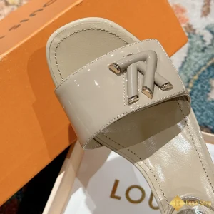 chất liệu Giày Sandal LV nữ cao gót CK5602