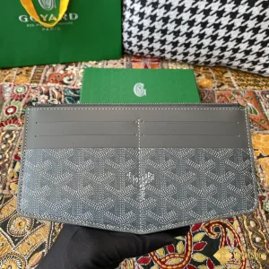 chất liệu Ví Goyard Insert Louise HA8001