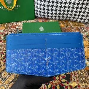 chi tiết Ví Goyard Insert Louise HA8004