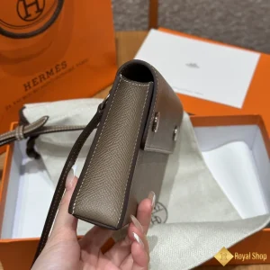 cùng ngắm Ví dài nữ Hermes Snap có dây đeo THM5004