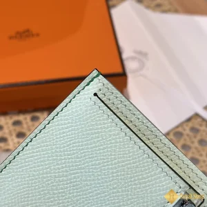 cùng ngắm Ví ngắn nữ Hermes Bearn THM60026