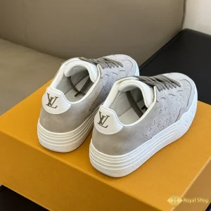 địa chỉ mua Giày sneaker LV nữ Groovy CK5709