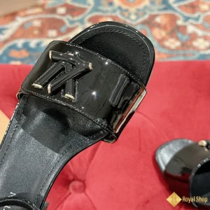 giá Giày Sandal LV nữ cao gót CK5600