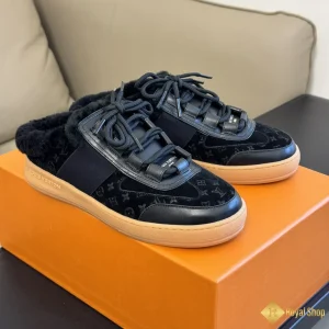 mẫu Giày sneaker nữ LV hở lưng lót lông CK5900