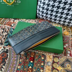 sự tinh tế Ví Goyard Insert Louise HA8003