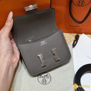 sự tinh tế Ví ngắn nữ Hermes Constance Slim THM60039